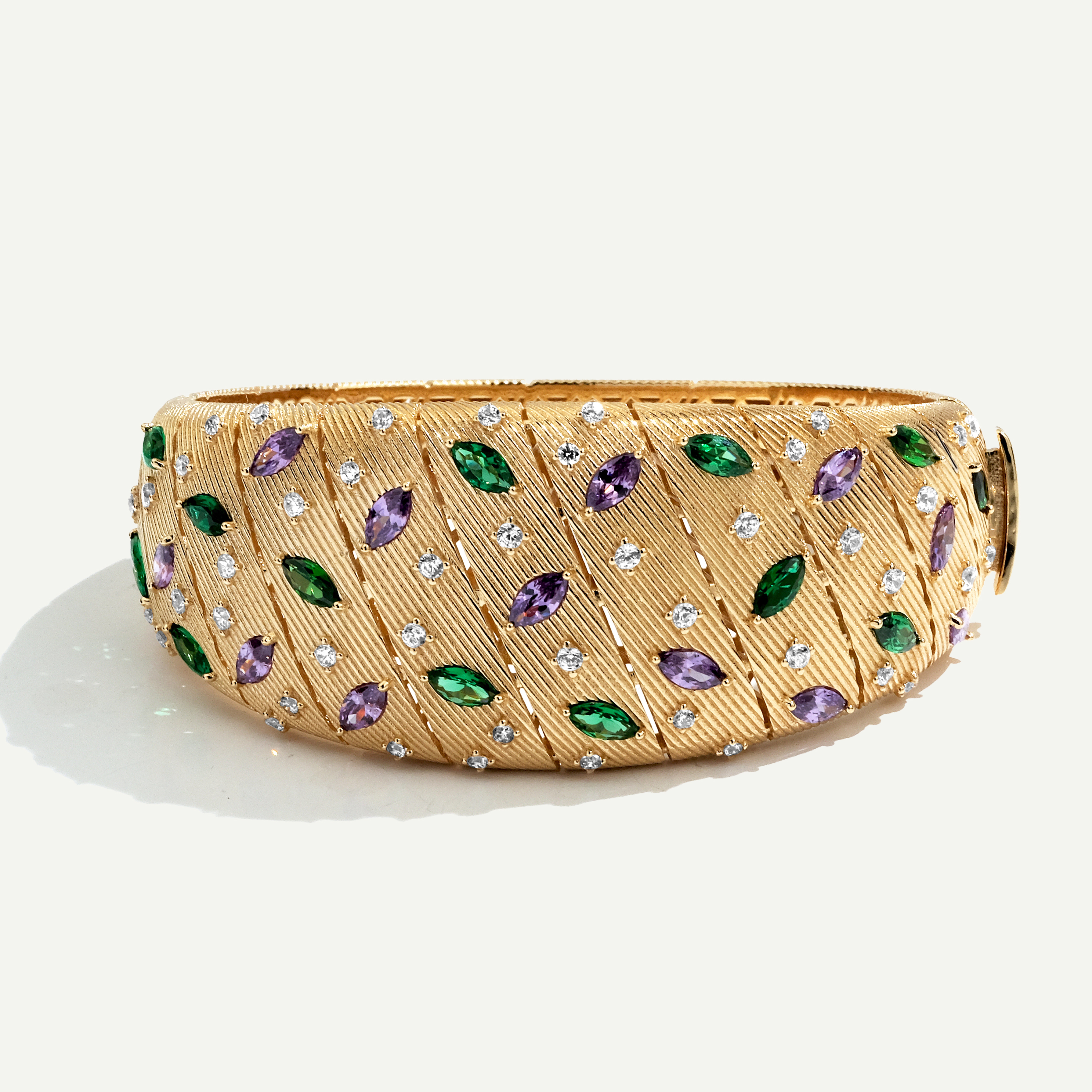 14 Ayar Altın Fırçalı Yüzeyli Mor ve Yeşil Taşlı Kelepçe