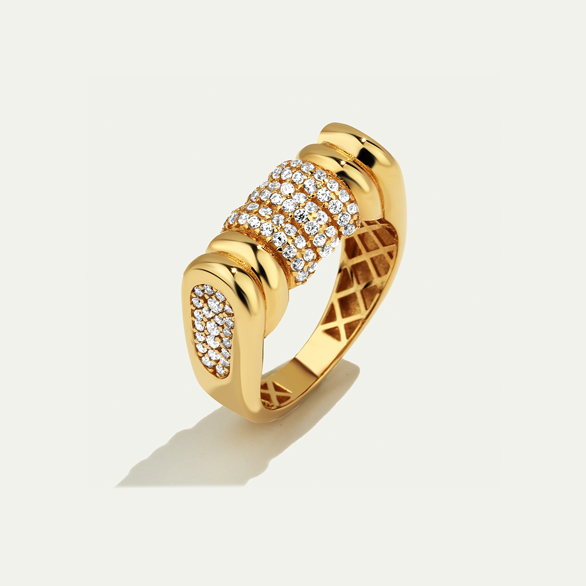 Maya 14 Ayar Altın Yanları ve Üstü Taşlı Yüzük